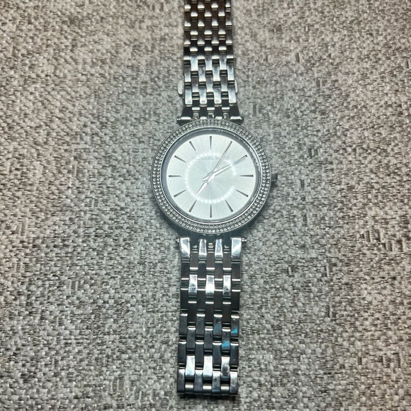 Silver toned Micheal Kors watch - Picture 3 of 3